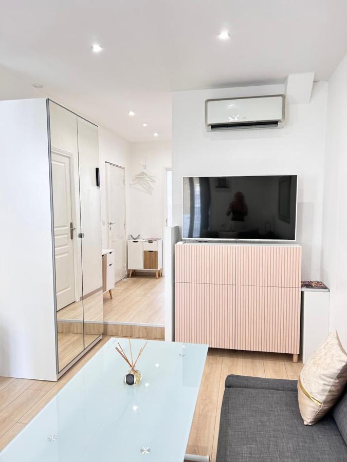 1 Bedroom Flat With Balcony Cannes Center Croisette 6Ppl ภายนอก รูปภาพ
